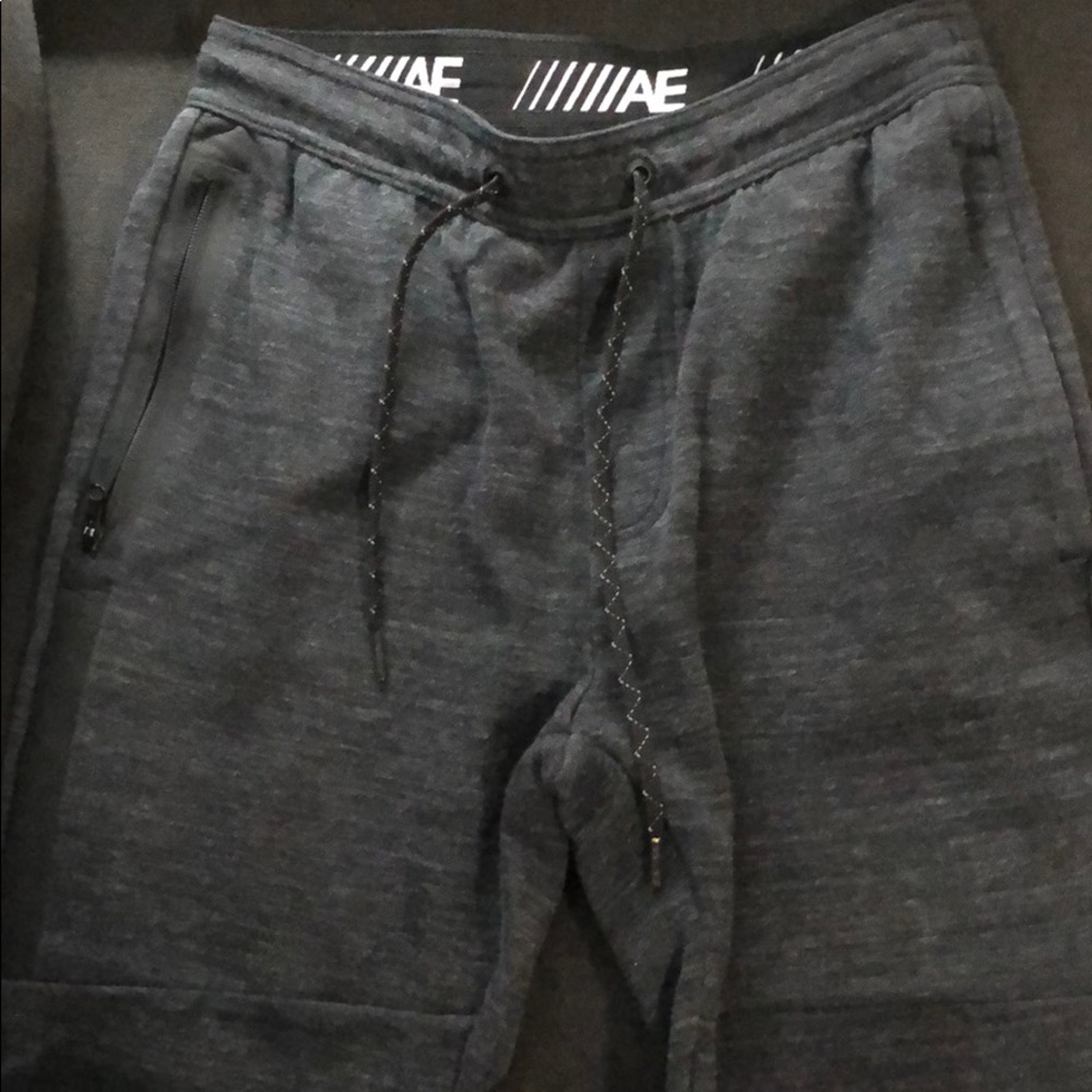 American Eagle joggers